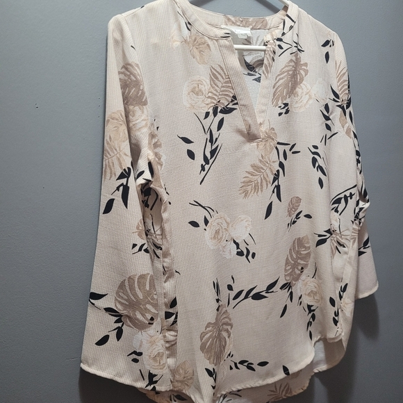 Milano Cream Floral V Neck Blouse S - Picture 5 of 6